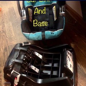 Baby trend car seat and base